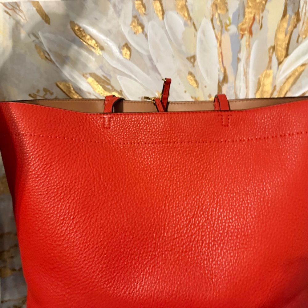 Tory Burch McGraw - Picture 6 of 12